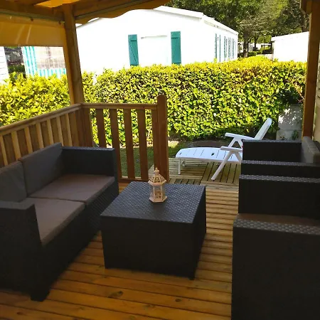 La Réserve Camp 4*gastes Mobil 6/8 P Camping Gastes